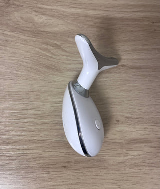 LED Face & Neck Sculpting Device
