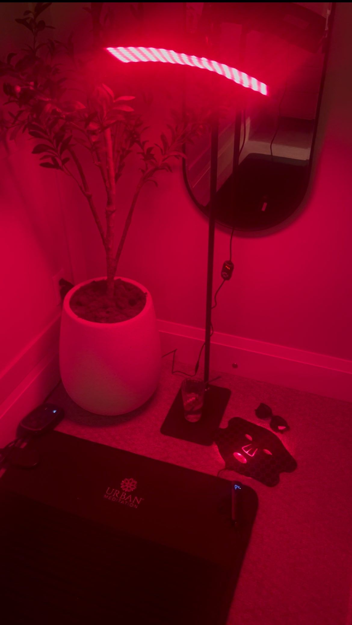 Red Light Therapy Panel With Flexible Stand